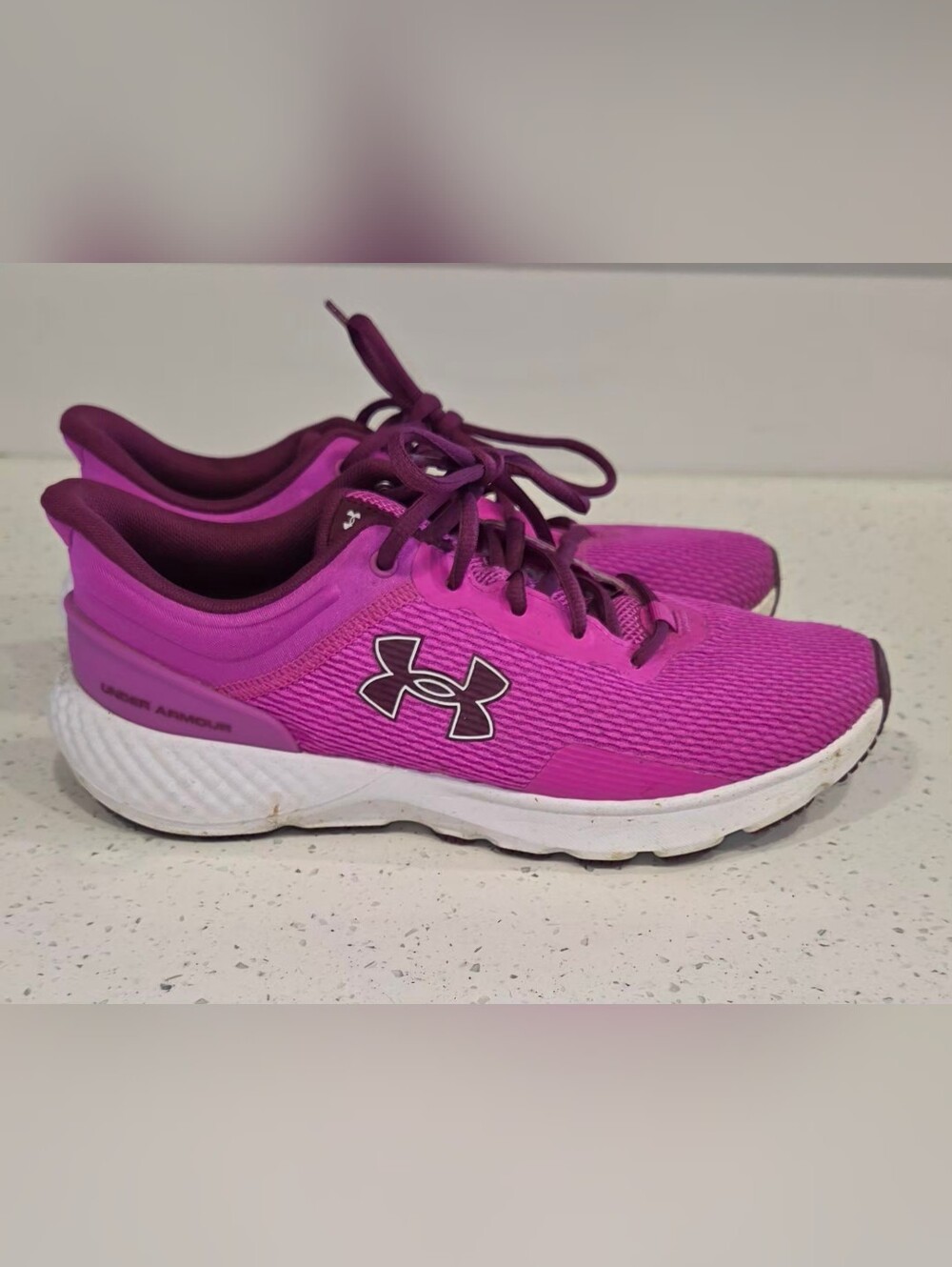 Under Armour Women’s Charged Escape Training Shoes